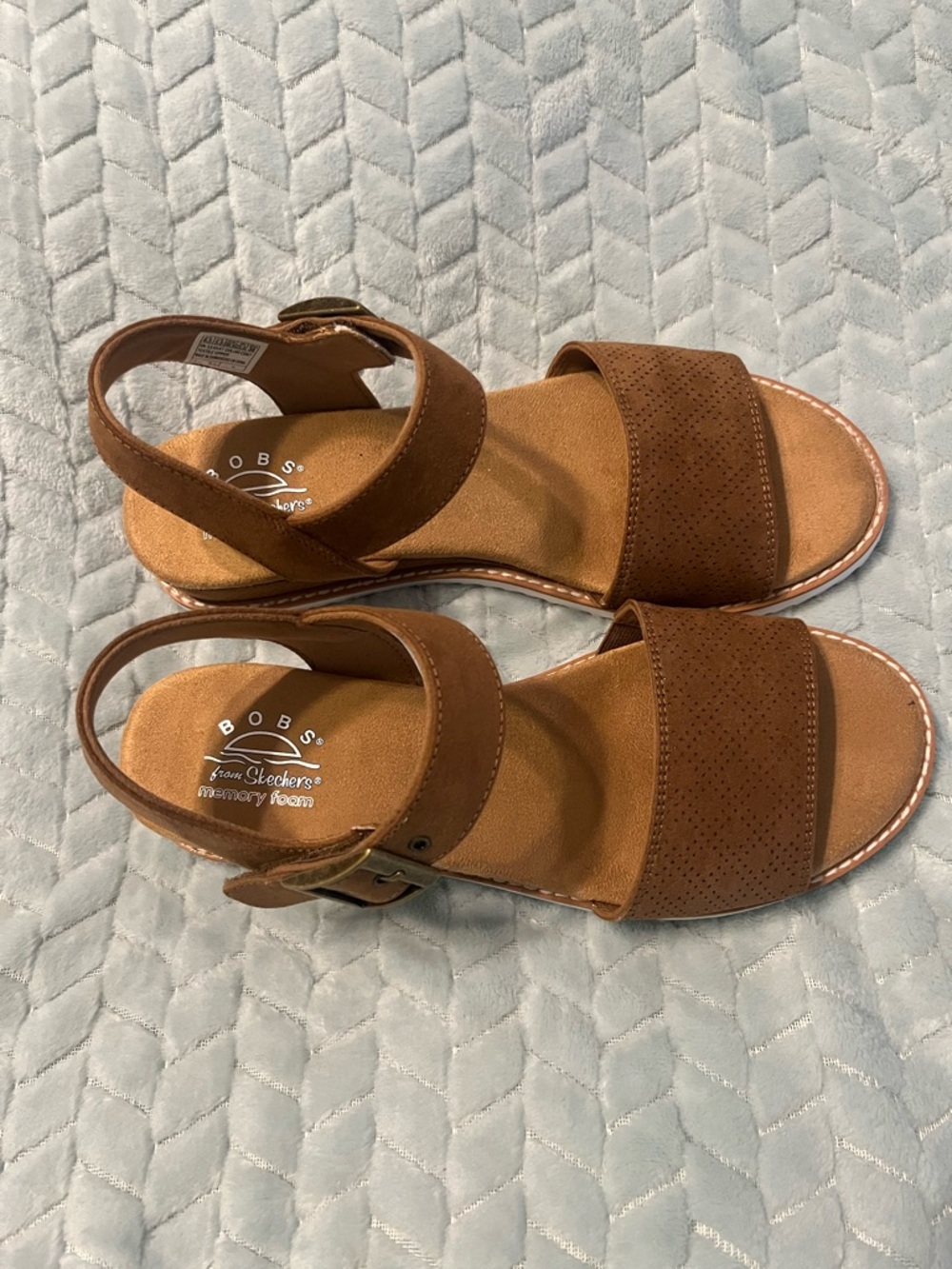Sketchers Tan Suede Memory Foam Sandals NWT size 8.5